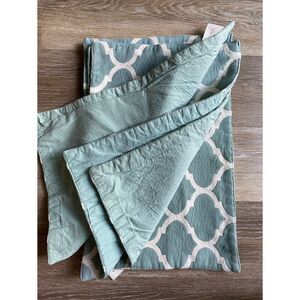 Sonoma 4 Trellis Table Cloth Placemats